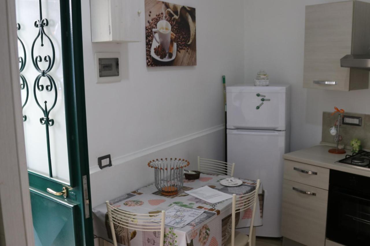 Flaviogioia Apartment Nápoly Kültér fotó
